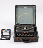 M2021_030 i.jpg; M2021/030a; Typewriter given to Simon ten Kate ; typewriters